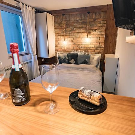 Little L Apartments Dorcol Belgrado Exterior foto